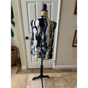 SHEIN Women's Marble Print Button Front Sleeveless Blouse Multicolor Size Large